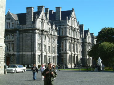 �_�u�����E�g���j�e�B�[�J���b�W